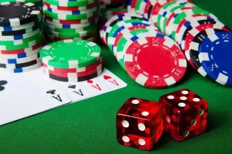 Overview of the jilli7 platform showing sports betting and game lobby on mobile
